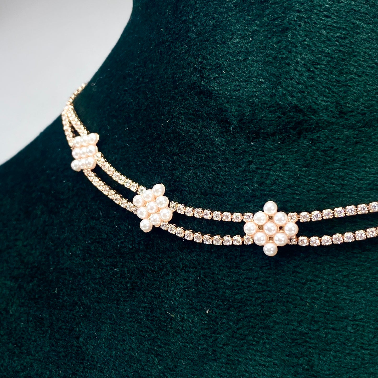 Pearl Blossom Choker