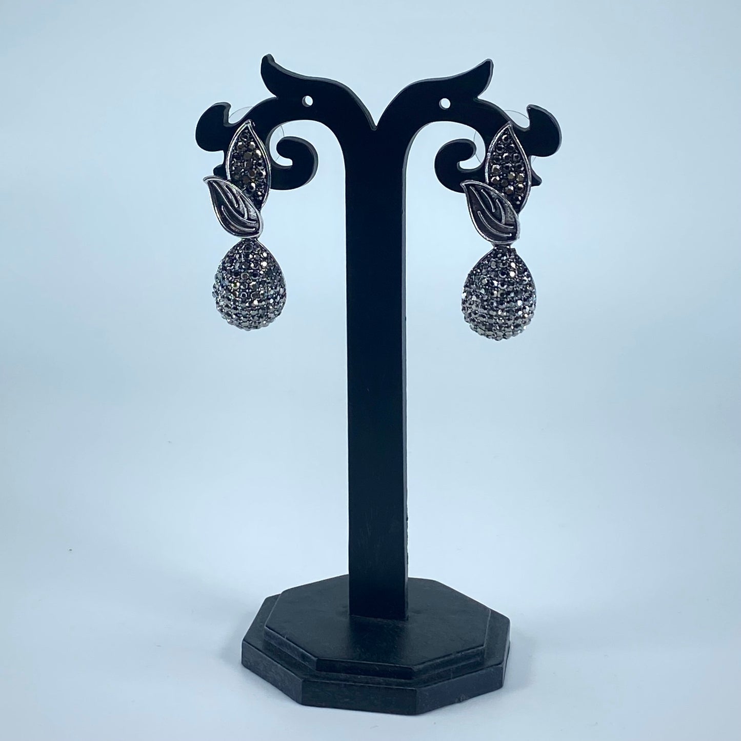 Sparkling Teardrop Elegance Earrings