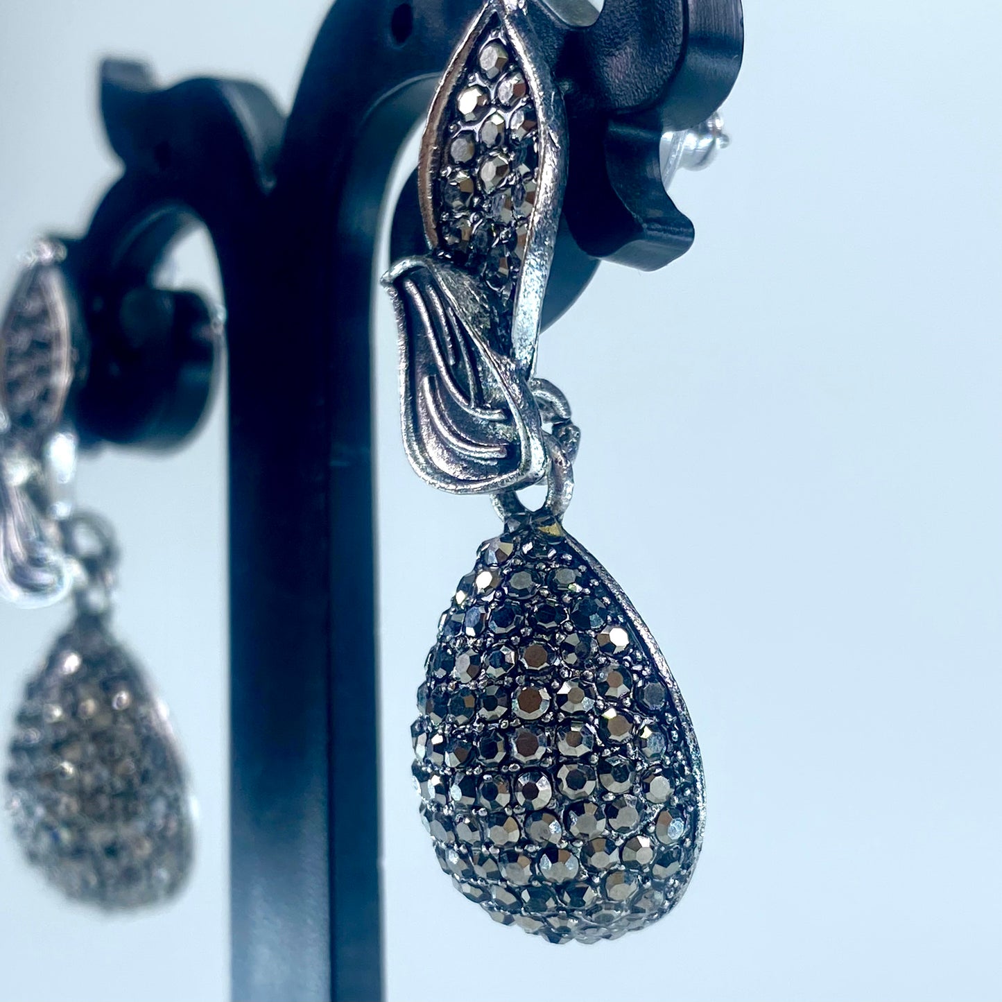 Sparkling Teardrop Elegance Earrings